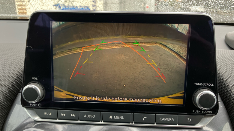 Nissan Juke 1.0 DiG-T 114 Acenta 5dr Petrol Hatchback